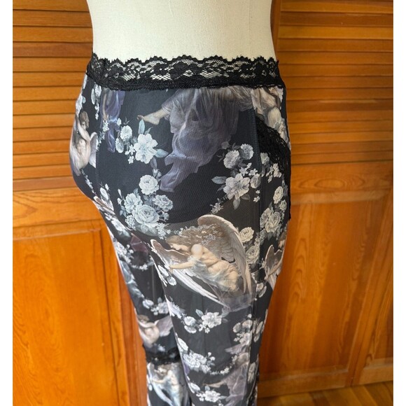 Dolls Kill Gothic Victorian Come My Sweet Angle Flower Lace Flares Leggings S - Picture 10 of 11